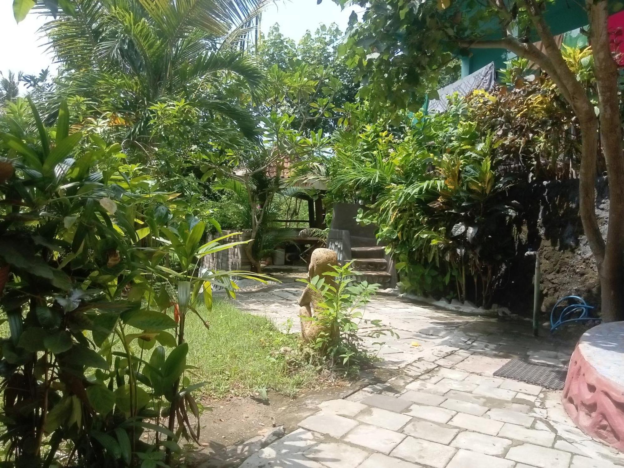 Breeze Hostel Kuta  Exteriér fotografie